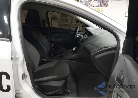 2013 Ford Focus S из США, поврежденный, VIN 1FADP3E29DL148702